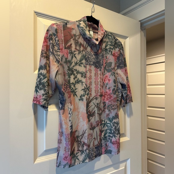 by Anthropologie Floral Mesh Mock Neck Short Sleeve Top - Picture 4 of 7